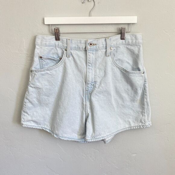 Levi's Pants - Levis Silvertab Mom Shorts Women Size 32 Blue Light Wash High Rise